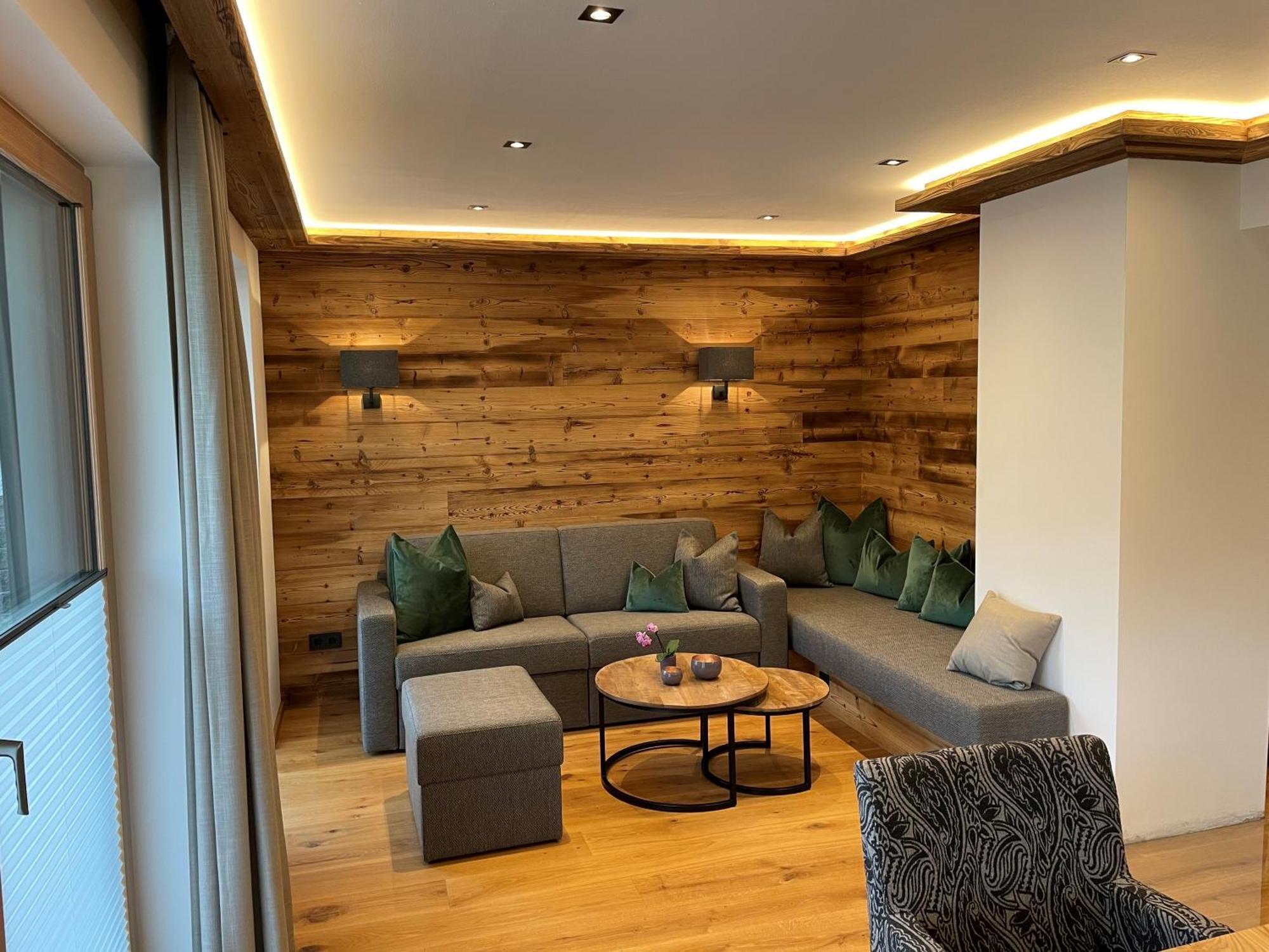 Ferienlodge Edelstein Holiday home Forstau (Salzburg)